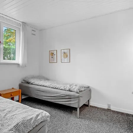 2 Bedroom Awesome In