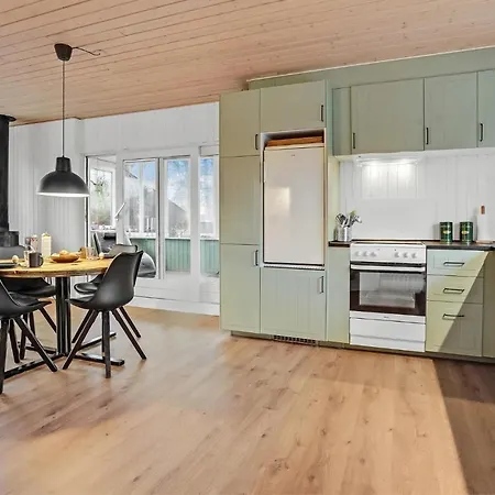 2 Bedroom Awesome In 펜션 아벤라