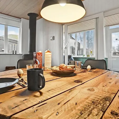 2 Bedroom Awesome In