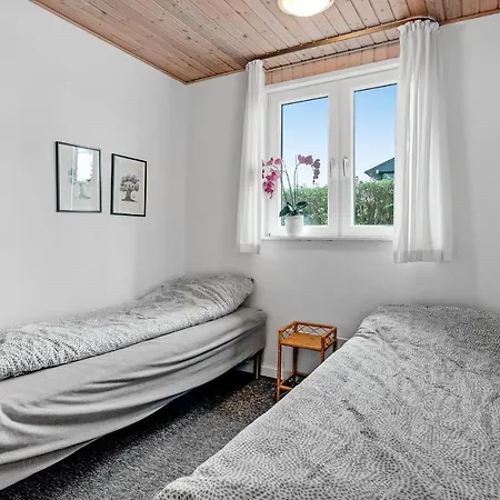 2 Bedroom Awesome In 펜션